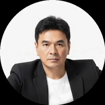 น้าปุ๊ Noppasith — ผู้ก่อตั้ง ComLeadly